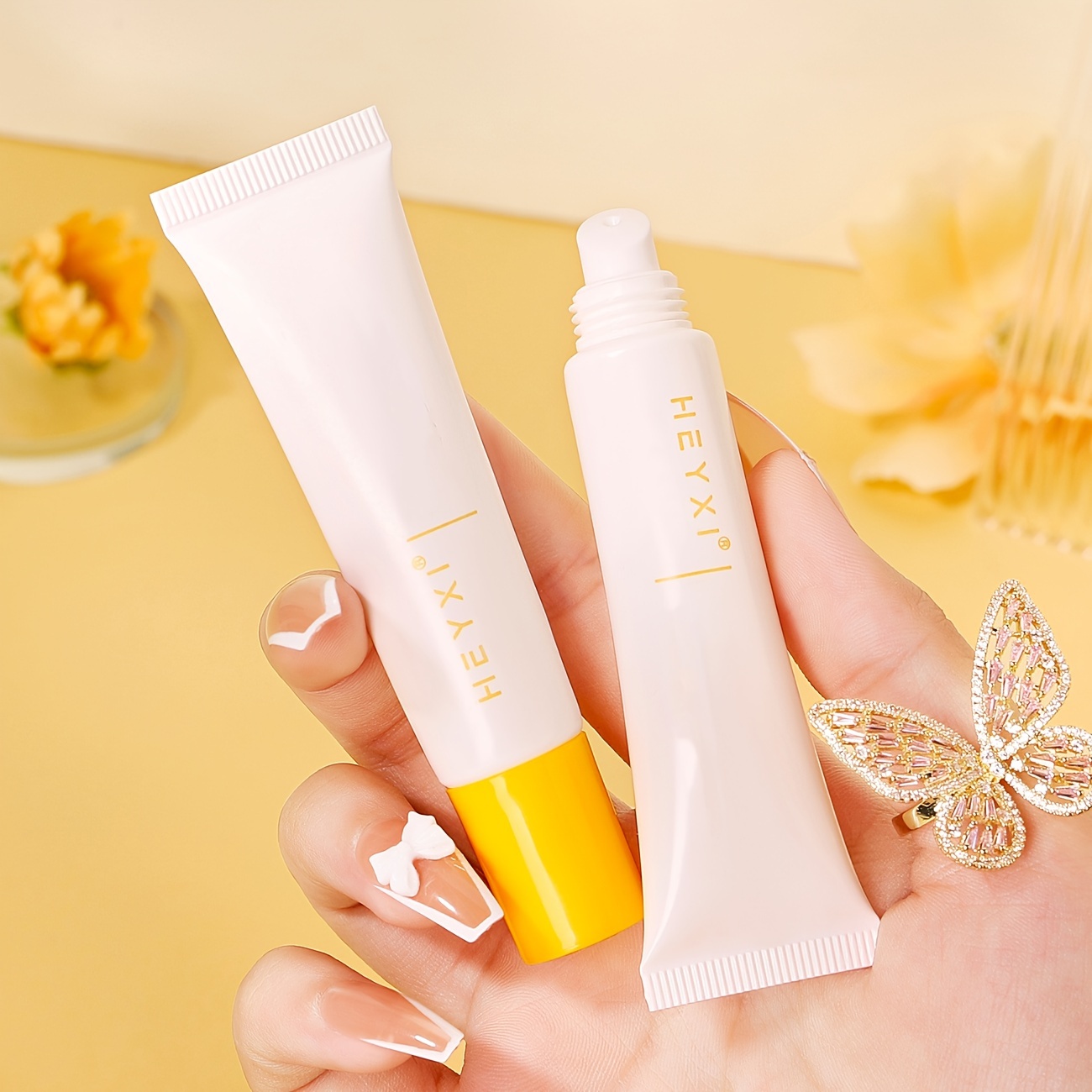 0.35oz Vitamin E Moisturizing Nourishing Lip Balm Lip Film Improving Dry Lips For Autumn And Winter Lip Care