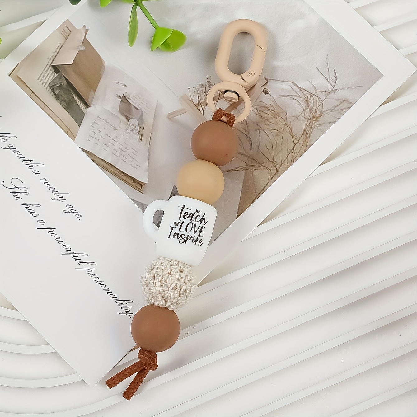A Solid Color Beaded Keychain For Teacher's Day, A Bag Accessory, Car Keychain, Perfect Gift For During Teacher's Day And Back-to-