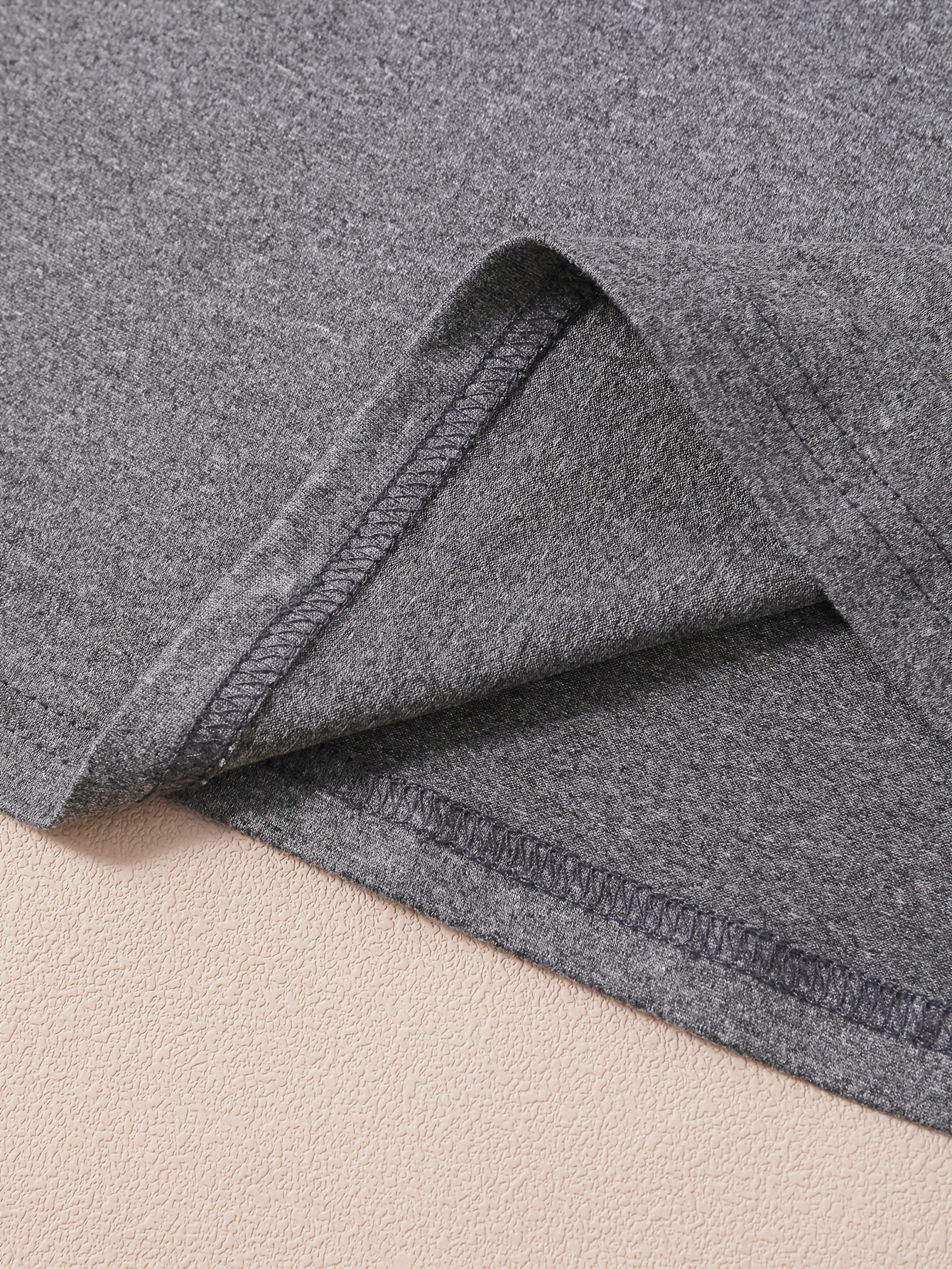 Women's Elegant Ruffled Short Sleeve T-Shirt - Round Neck Casual Top, Solid Color, Machine Washable, All-Season Comfort Fit, Ladies T Shirts, Versatile Clothing, Simple Fashion, Texture