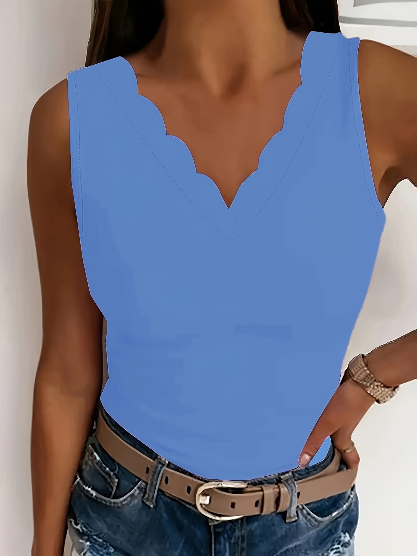 Plus Size Scallop Trim Tank Top, Casual Sleeveless V Neck Tank Top For Summer, Women's Plus Size?Clothing