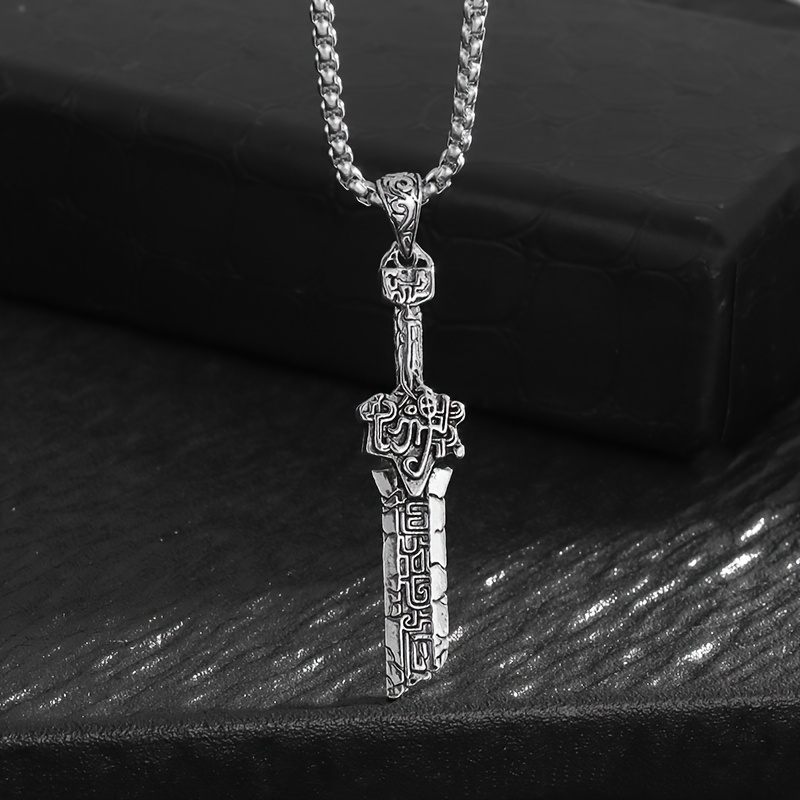 TEMU 1 pièce Collier épée ancienne rétro, Pendentif tendance pour homme, Bijou, Cadeau d'anniversaire de marque tendance