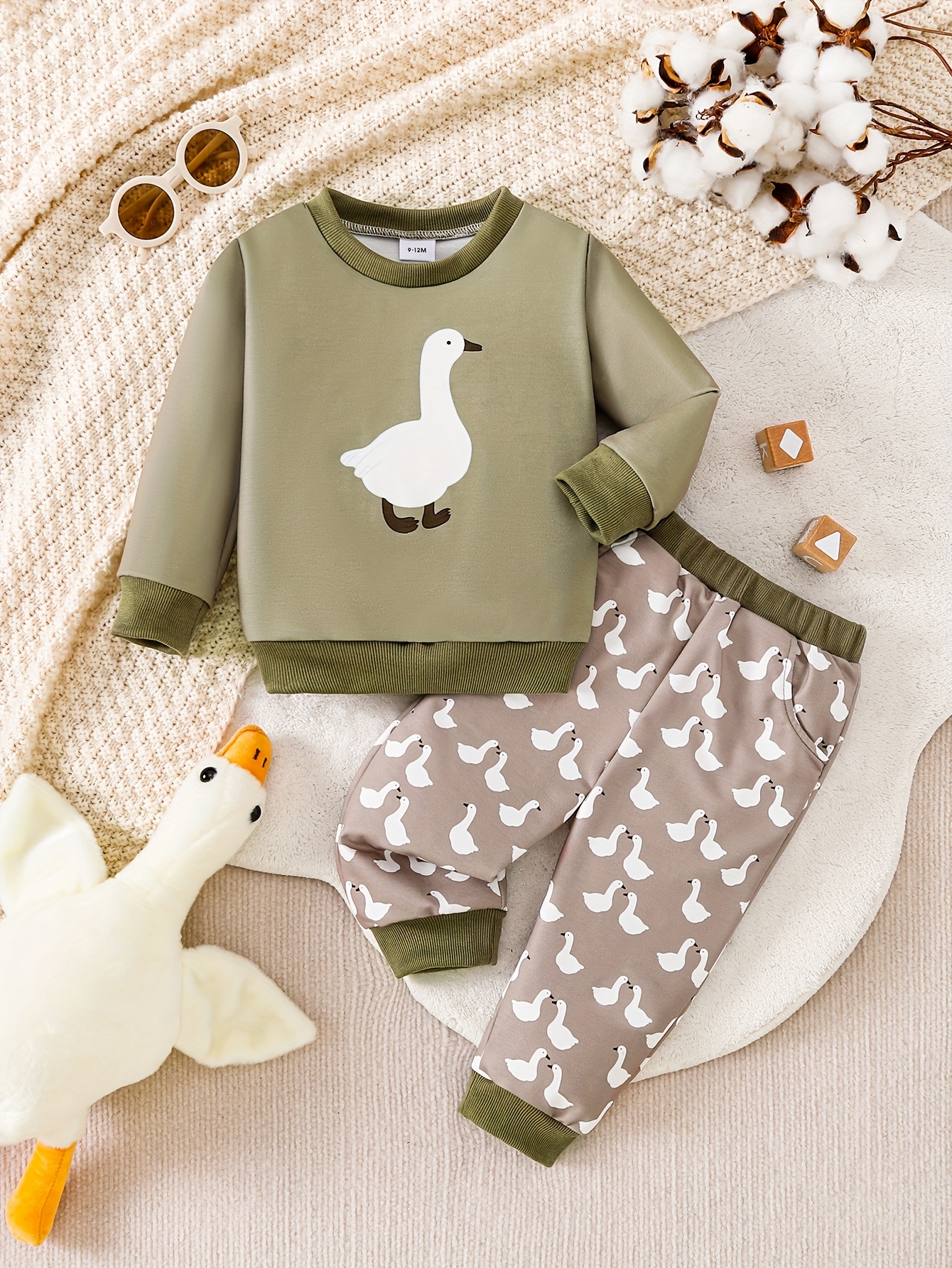 2pcs Boys' Duck Pattern Long Sleeve and Pants Casual Set, Perfect for Outdoor