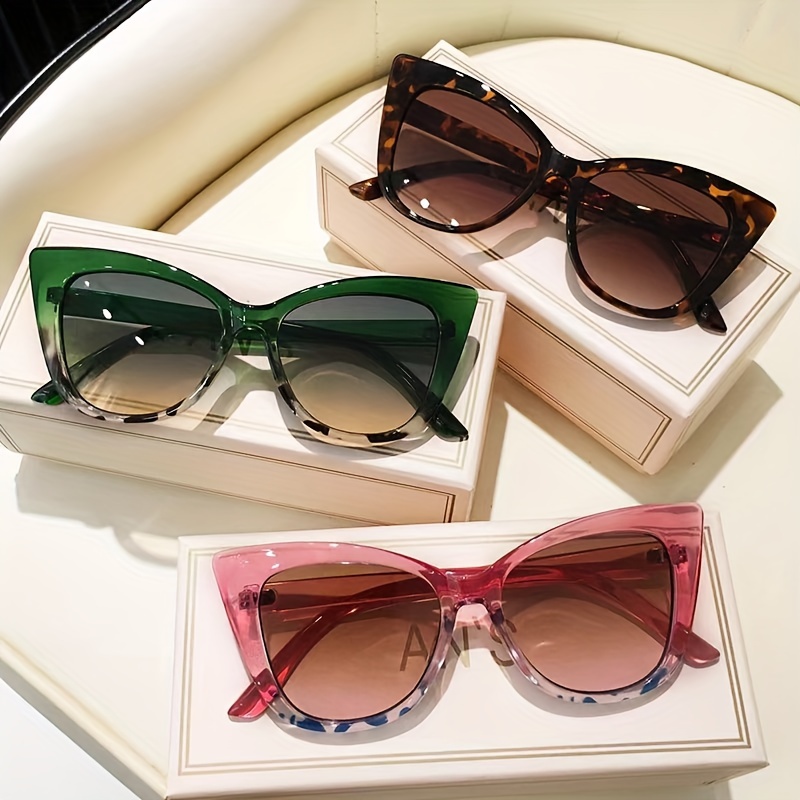 

Women's Cat's Gradient Color Matching Glasses- Fashion Glasses