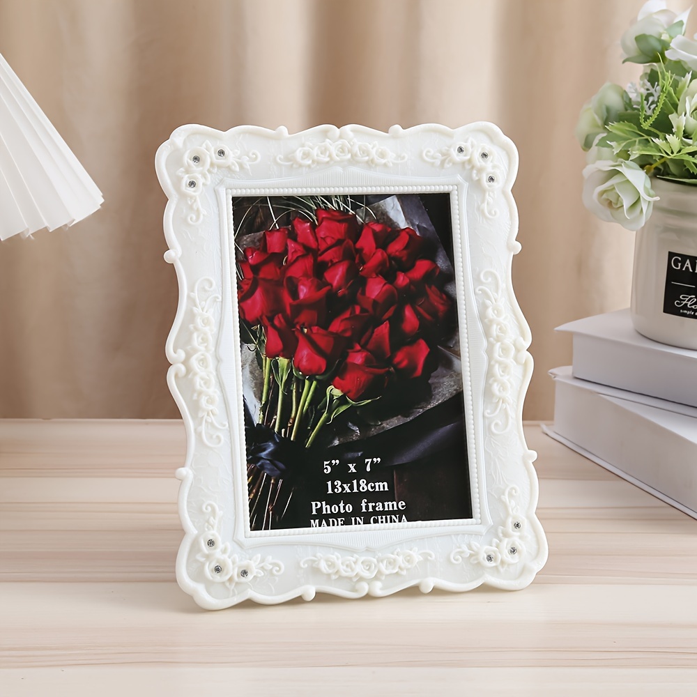 

1pc, 7 "8" 10 "white Retro Style Photo Frame, Valentine's Day Gift, Elegant Resin Photo Frame, Decoration For Wedding Banquets, Parties, And Parties, Decoration For Cinemas, Restaurants, And Bars
