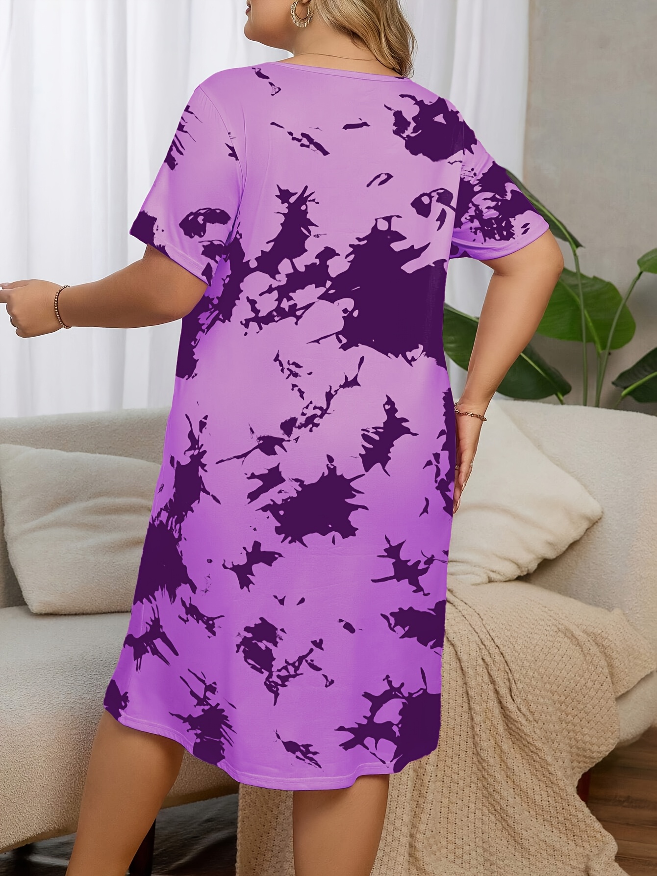Plus Size Casual Sleep Dress, Women's Tie Dye & Heart Print Short Sleeve Crew Neck Nightdress
