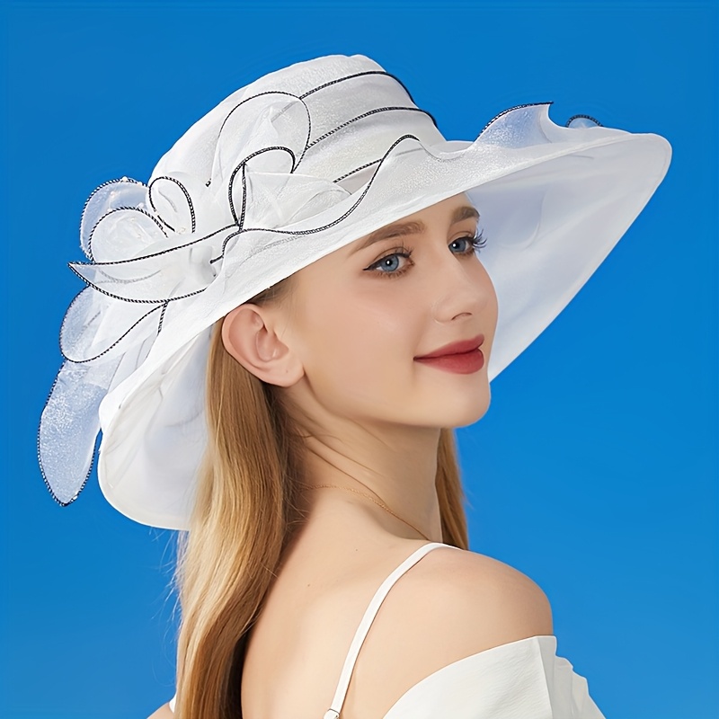 this elegant and   velvet top hat for ladies is suitable for formal occasions and banquets     as a high   hat exuding an air      
