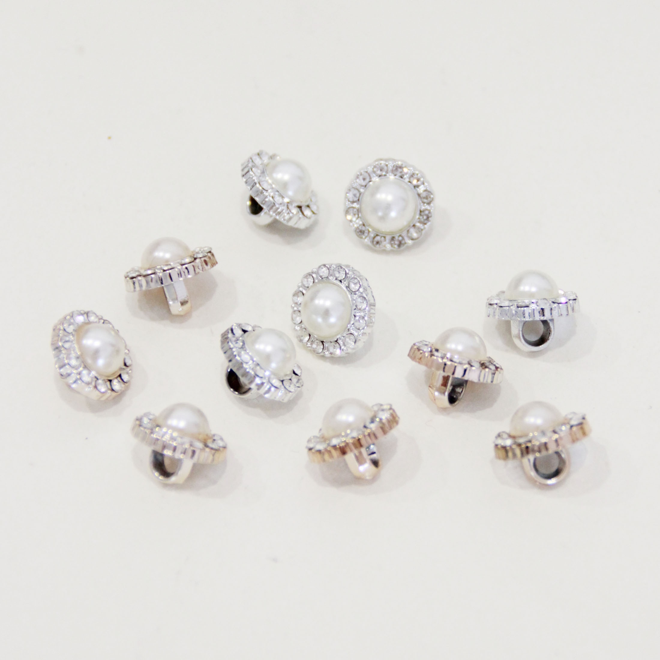 

10pcs Fashionable Versatile 1.2cm Pearl And Rhinestone Buttons For Cardigans, Patches, Sweaters, And Cuffs - Golden And Silver Grey Plastic Buttons