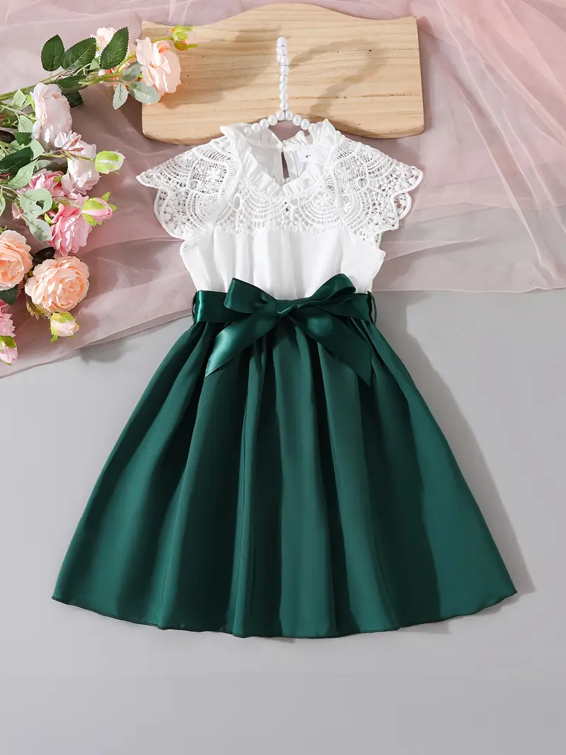 Summer *' Dress with Ribbon Belt, Lace * Sleeveless, Small * Collar, Elastic Waist, Green Woven Hem, A-Line Skirt, Ladies' Date Wear, Off-Shoulder Lace Cutouts, Party, Preppy Style * * Style, Family ... Summer *' Dress with Ribbon Belt, Lace * Sleeveless, Small * Collar, Elastic Waist, Green Woven Hem, A-Line Skirt, Ladies' Date Wear, Off-Shoulder Lace Cutouts, Party, Preppy Style * * Style, Family ...