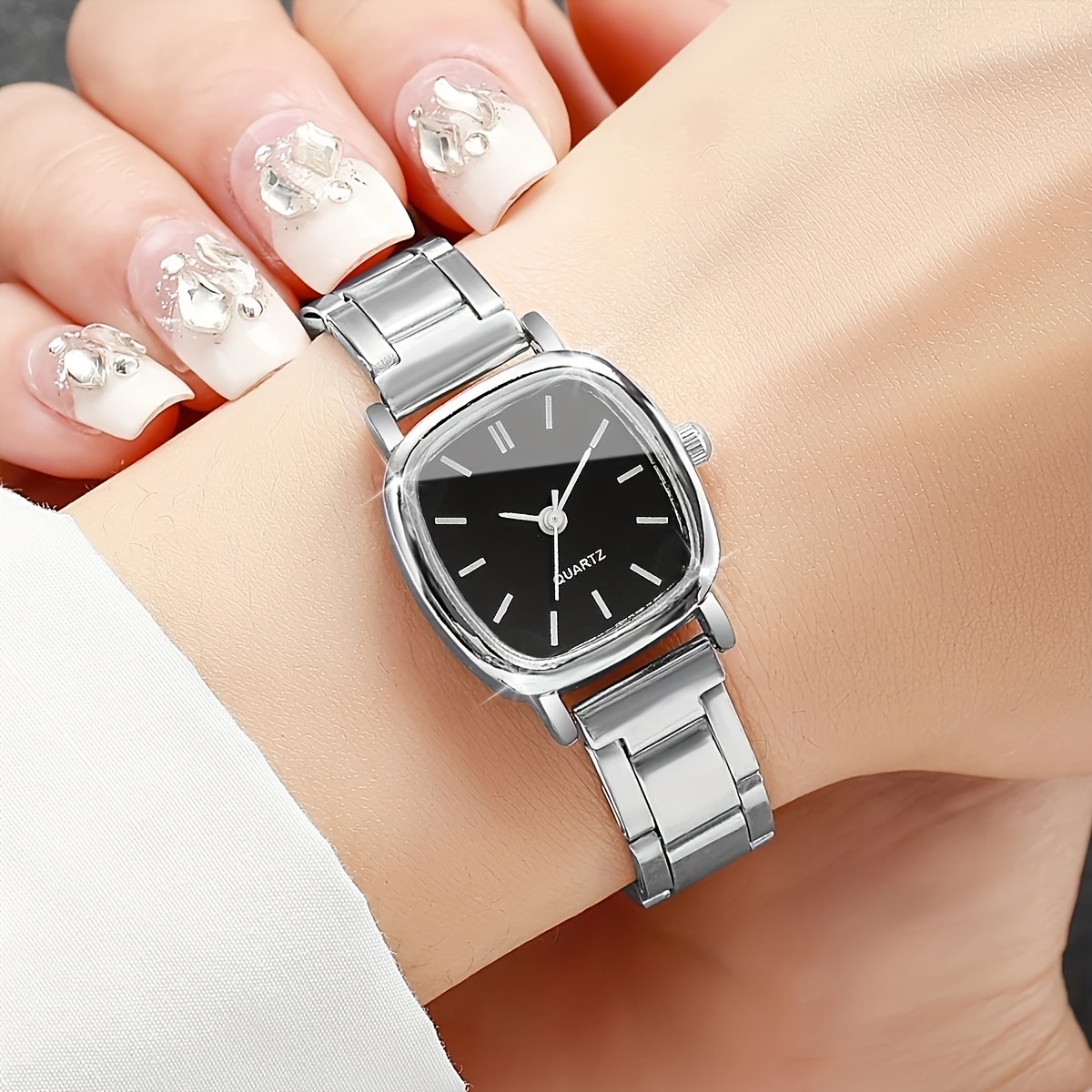 Minimalist Women's Bracelet Watch, Elegant Silvery Fashion Quartz Watch