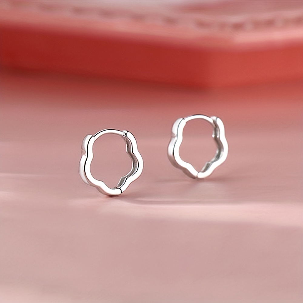 Flower Hoop Earrings, Simple Stud Earrings For Women, New Summer Trendy Niche Earrings And Ear Accessories