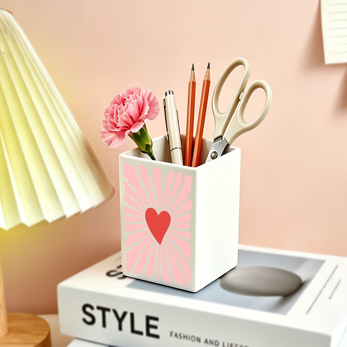 TEMU 1 pièce Porte-stylo carré et organisateur de bureau adapté et , tube de rangement multifonctionnel de style Matisse à imprimé cœur avec