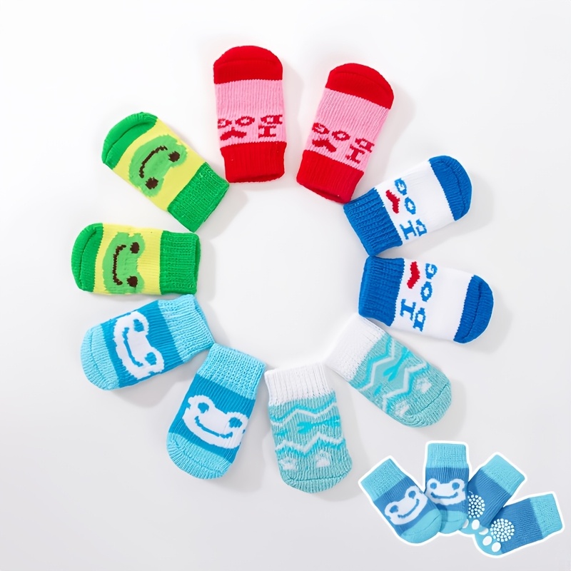 4pcs Random Style Non-Slip Dog Socks for Paw Protection