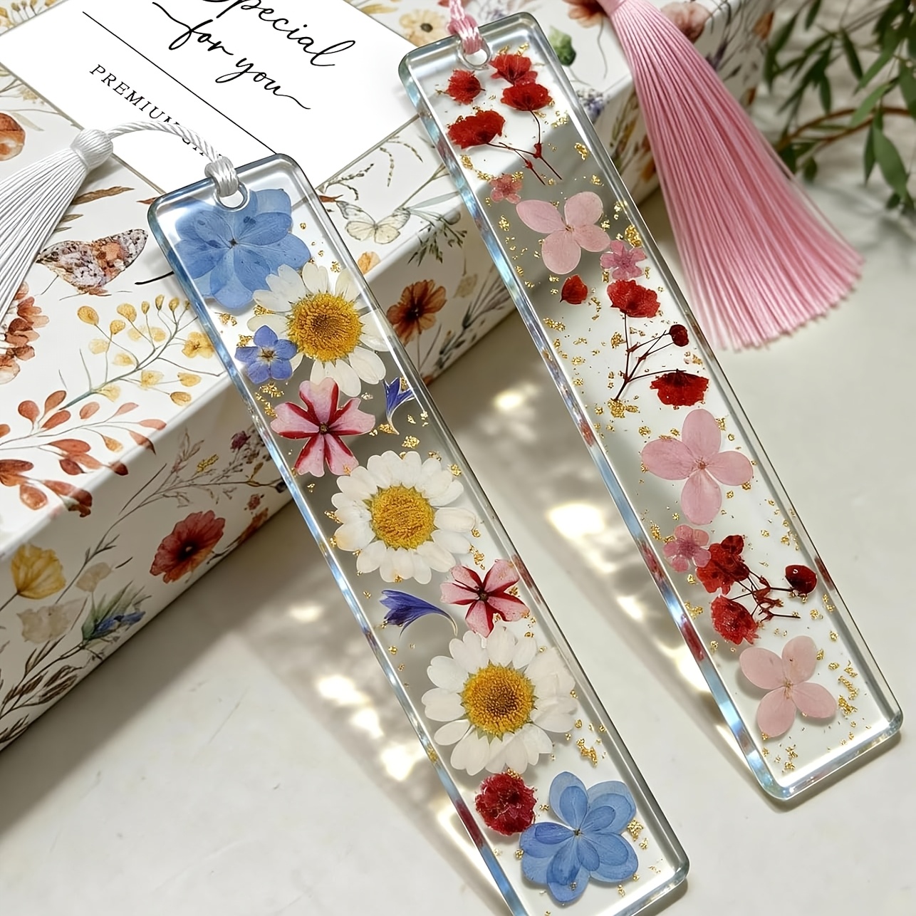 TEMU 2pcs Bookmarks For Women - Purple Book Marks For Readers Book Lovers, Personalized Handmade Dried Flower Resin Bookmark With Tassels, Pretty And