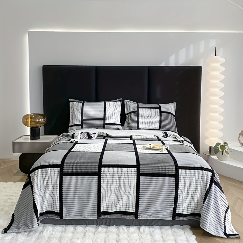 Printed Plaid Blanket, Skin-friendly Velvet Blanket, Pillowcases Not Included