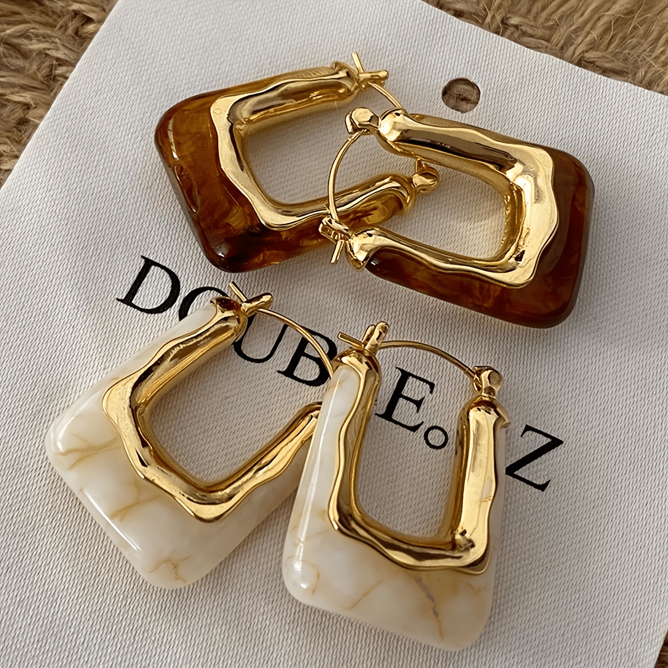 TEMU Rrv Women's Vintage Elegant Minimalist Geometric Resin - Suitable For Parties, Daily Wear & Festive Occasions, Multi-holiday Compatible