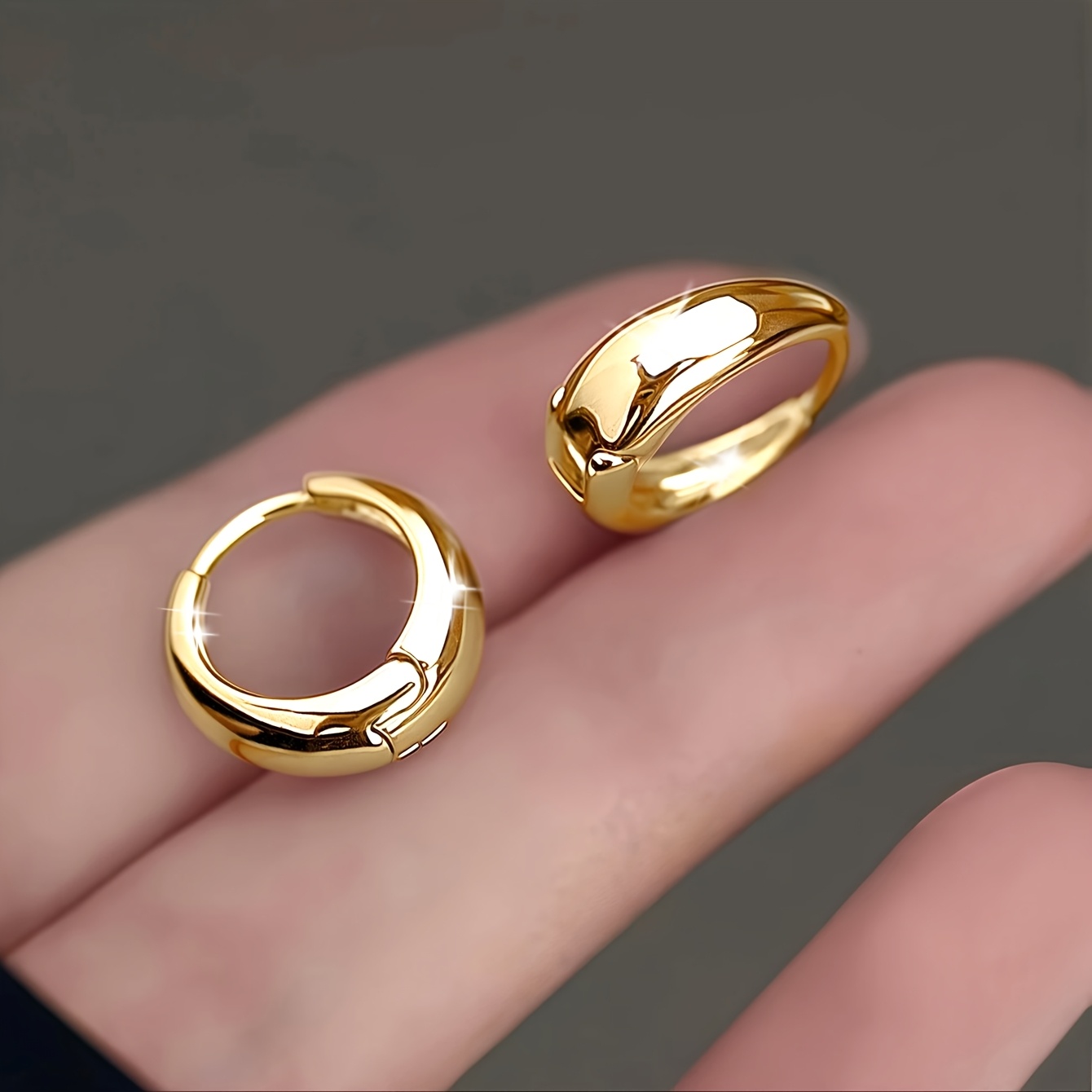 TEMU [] Un de 2 piezas, Aretes de aro geométricos lisos, Joyería de calidad, Aretes de lujo mejorados, Aretes decorativos de , Adecuados para uso