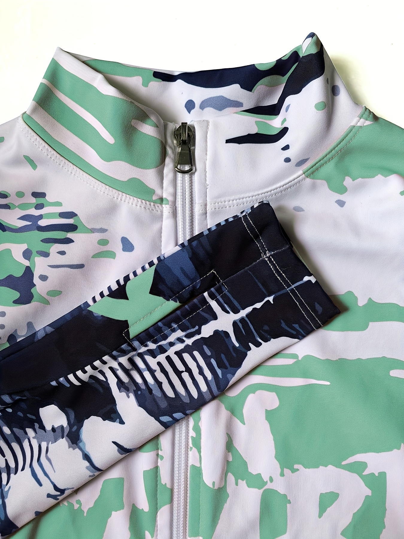 Tenue De Yoga 2 Pièces Femme – Manches Longues Camouflage Gris, MMESHOP