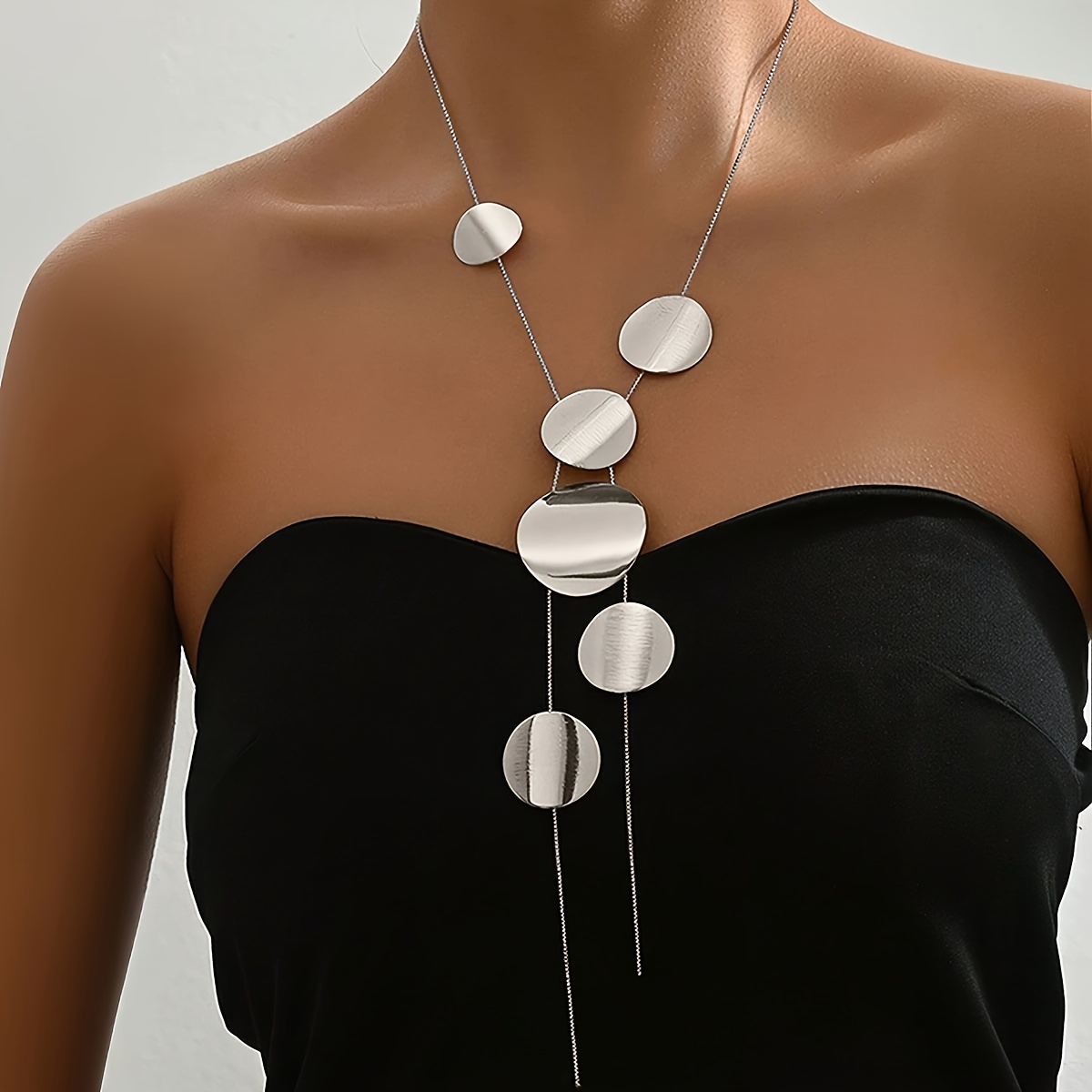 E-shop Elegante Vintage-inspirierte Silberne Geometrische Quasten Y-förmige Ohrringe für Frauen - Zinklegierung, für den & Party