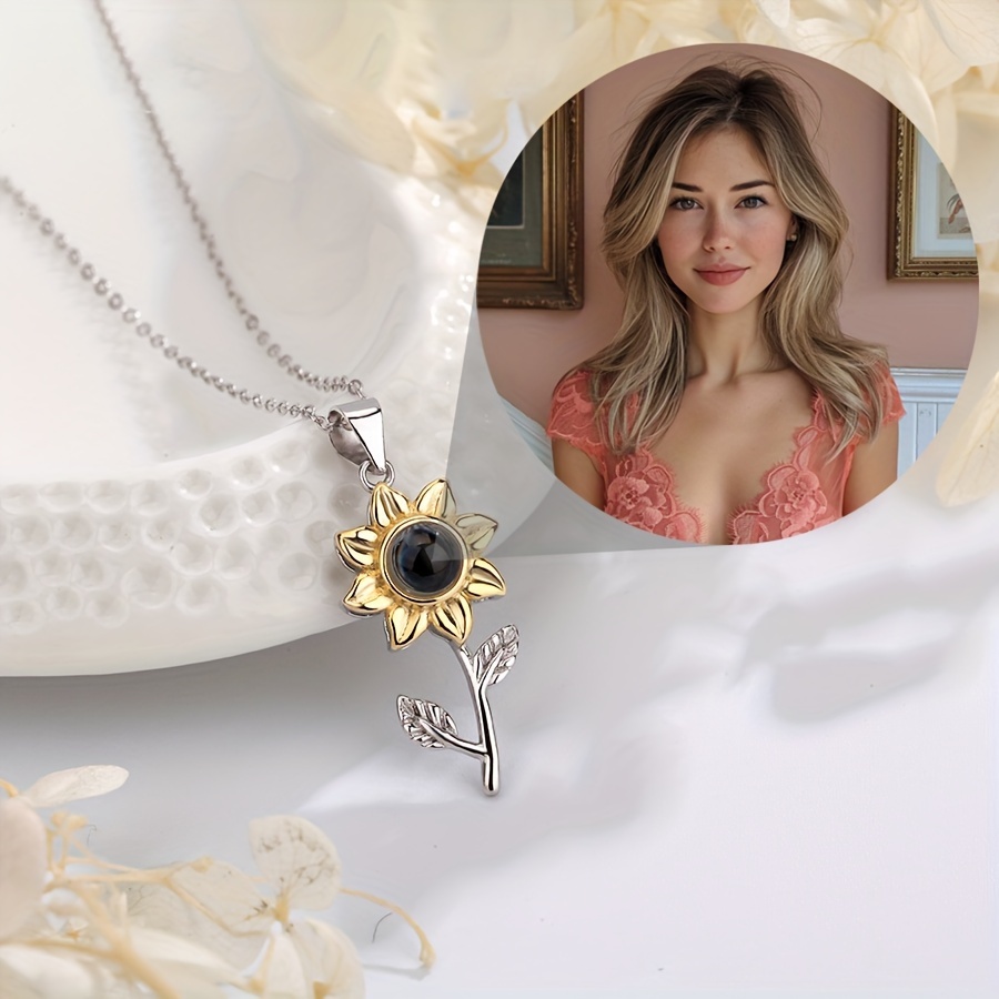 

Customized Picture Projection Necklace Sunflower Design Copper Jewelry For Girlfriend Mom Grandma Friends 2025 's Day Christmas Birthday Romantic Gift