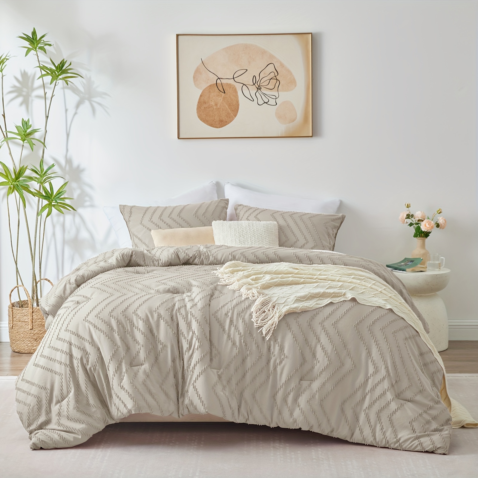 

Queen Comforter Set, 3 Pieces Beige Boho Comforter Set Tufted Shabby Chic Bedding Set For All Seasons, Chevron Bedding Sets With 1 Comforter & 2 Pillow Shams