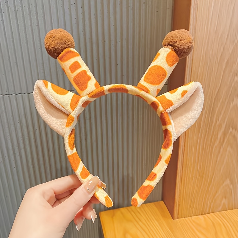 Giraffe Headband For Washing Face, Hair Clips, And Hair Ties, Trendy New Cute Antler Headband For Autumn And Winter 2024.