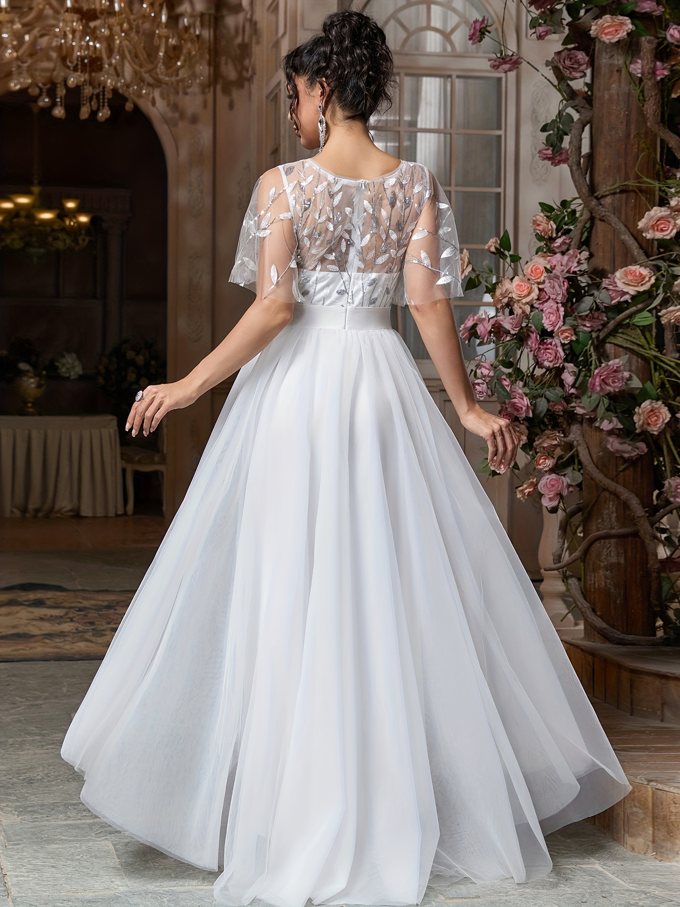 Women's Lightweight Wedding Gown, Sequin Embroidered Mesh A-Line A-Line  Cutout Evening Dress, Prom Party Gowns, Bridal Shower, Event * Engagement,  Honeymoon Reception, Rehearsal, Semi-Formal Style