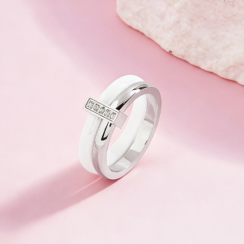 Image of 1pc Cute Easy Style Ring, White Part Ceramic, Suitable For Daily Wear And Gifting Or Family, Exquisite And Versatile, Jewelry