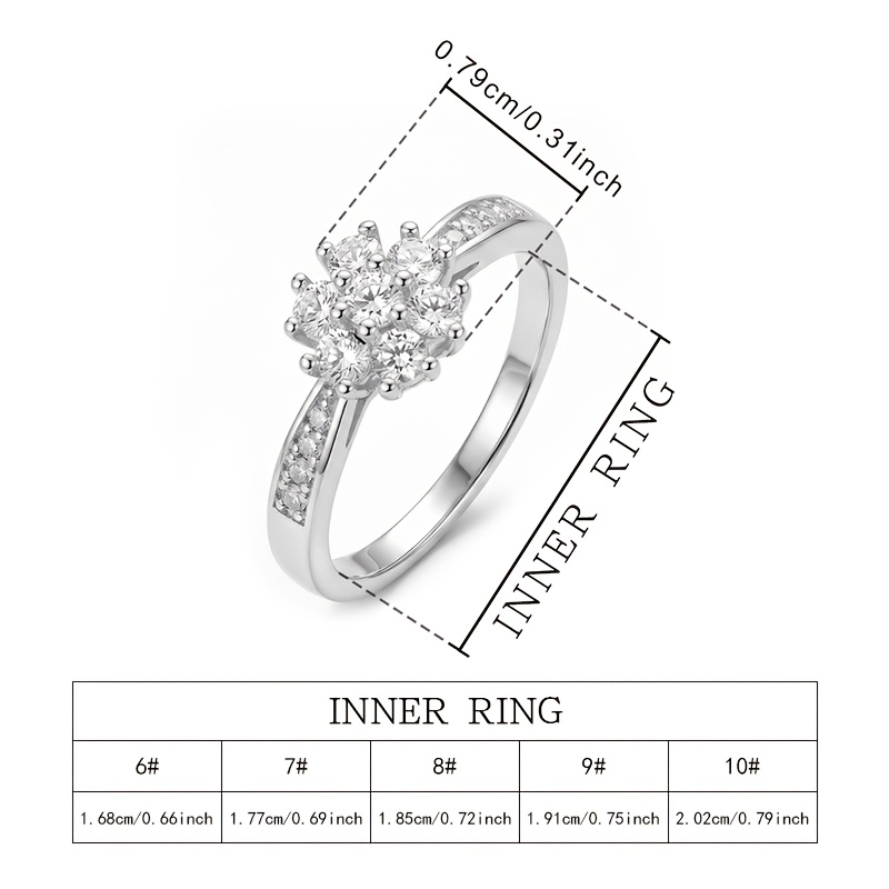 Retro Classic Style Cluster-Set Ring with Synthetic Zirconia