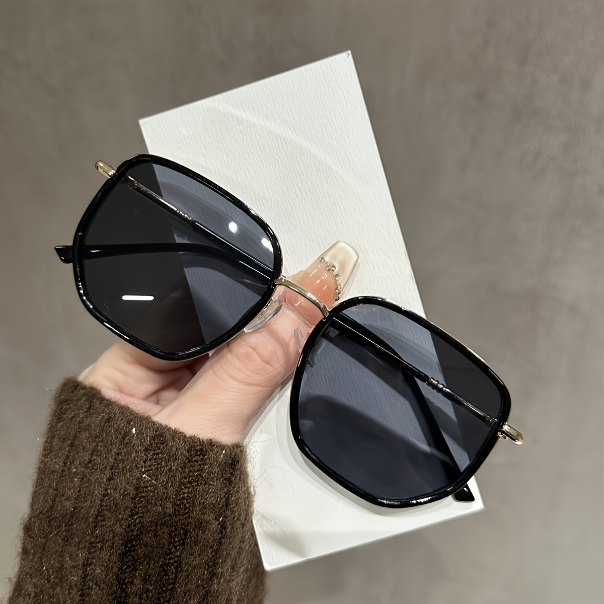 1 Pair of Women's Classic Square Frame Leopard Print Black Fashion Glasses, Bohemian Style, Trendy Retro Design for Daily Wear and Outfit Matching