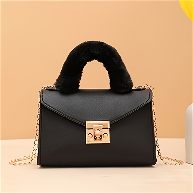 

Elegant Black Leather Handbag With Plush Handle - Crossbody & Shoulder Bag With Golden-tone Chain Strap, Fluffy Detail, Lightweight & Easy To Clean - Daily & Casual