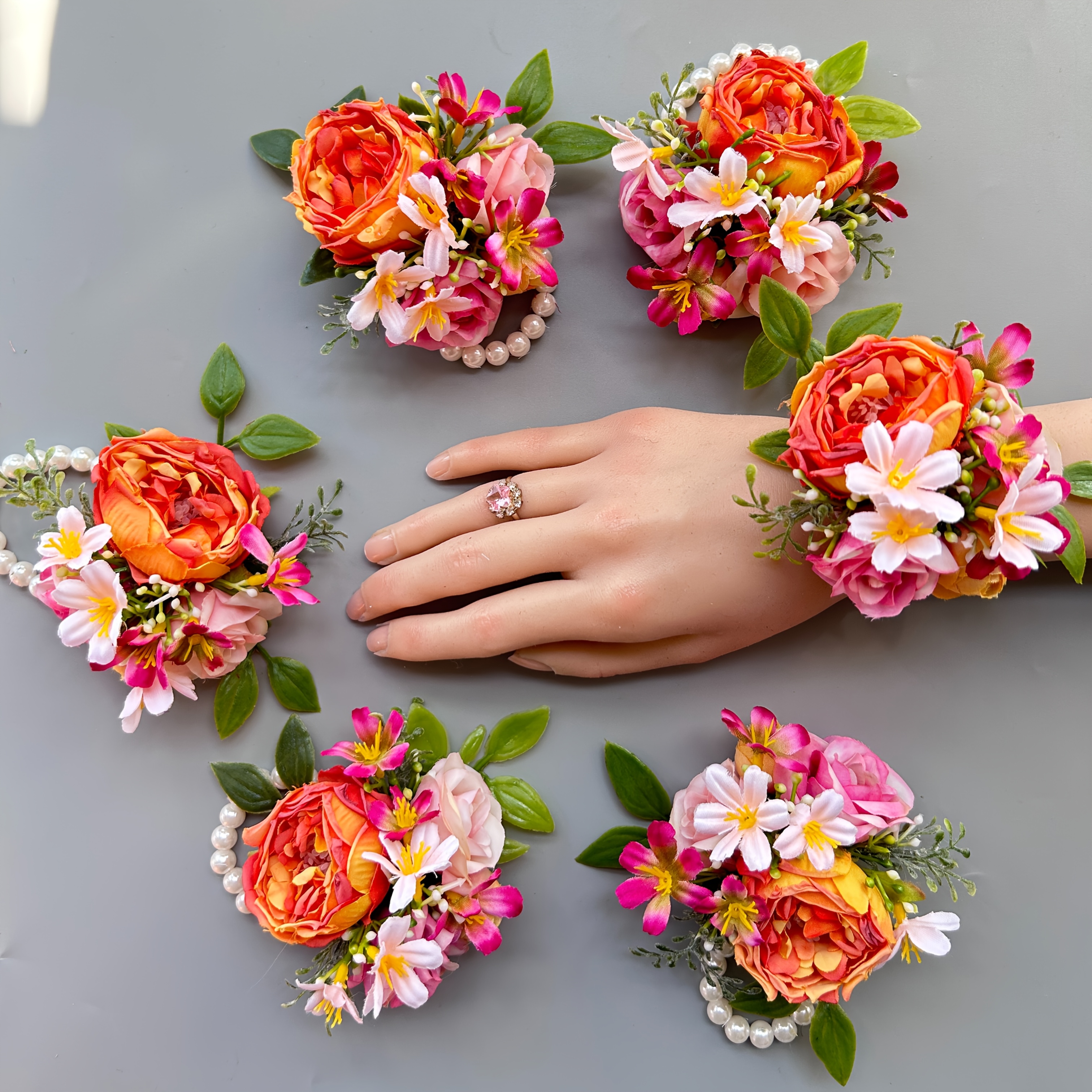 Image of 1pc/6pcs Pack Wedding Rose Wrist Corsage Suitable For Weddings & Engagements - Realistic Elastic Bride Bridesmaid Wrist Flower, Plastic Roses For Prom, (no )