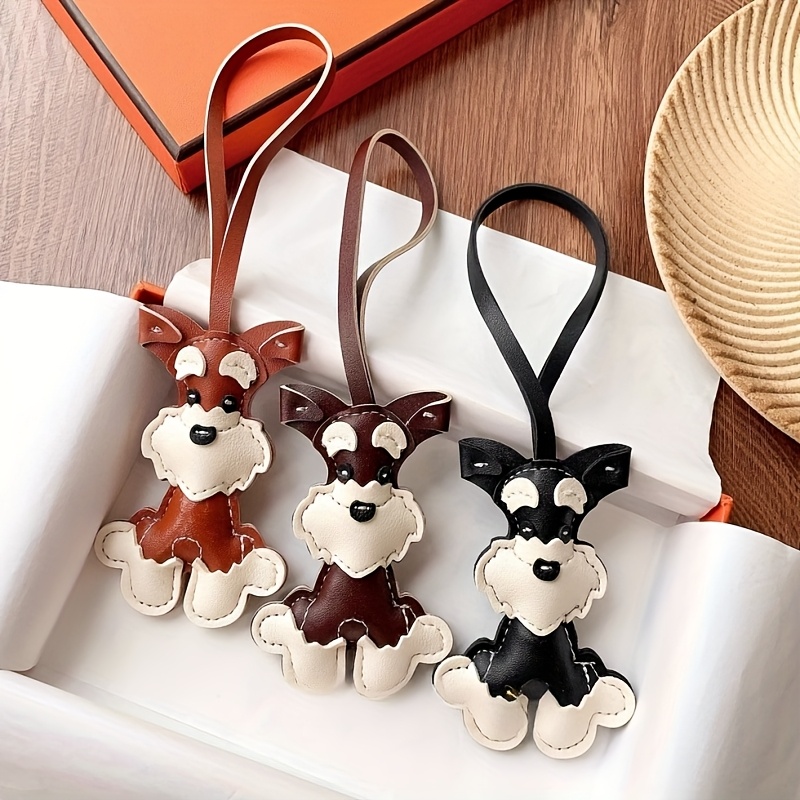 

Chic Keychain - Leather, Trendy Accessory For Bags & Keys, Perfect Gift For Pet Lovers