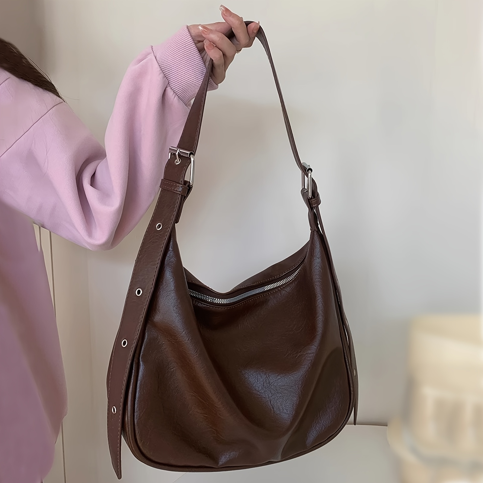 Image of Women's Tote Bag Crossbody Bag - Elegant , Zipper Closure, Lined, , Comfortable Shoulder Strap, And, Multifunctional Suitable For Work, Travel, Daily Use - Durable And Easy To Clean Tote