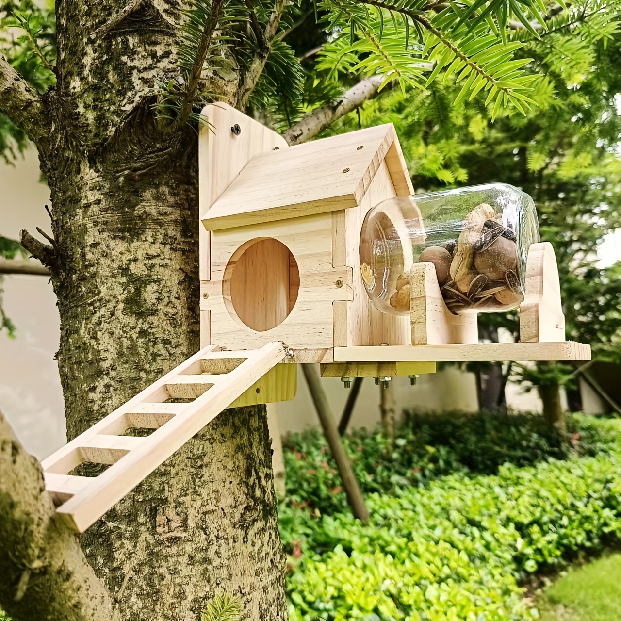 

1pc Outdoor Squirrel House, Garden Wood Squirrel Feeders For Outside, Squirrel Camping Picnic Table House, Squirrel Food Storage Box, Funny Squirrel House With Nut Storage Bottle And Corn Cob Holder