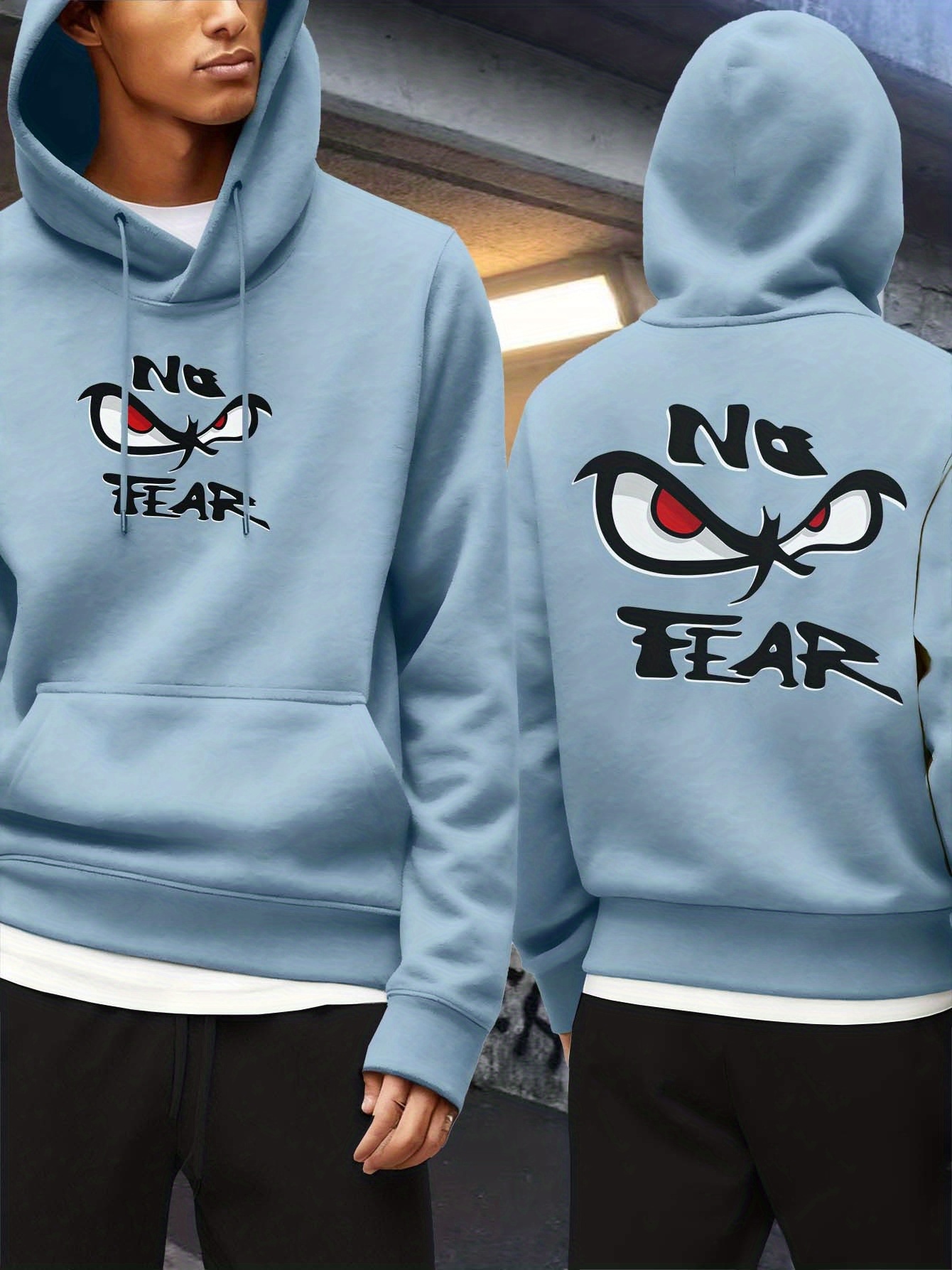 Verdikte herensweater met capuchon, gloeiende ogen en "Geen angst