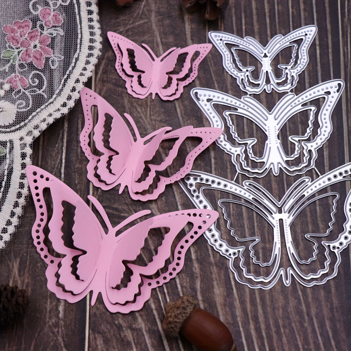 

A Set Of Three- Butterfly-shaped Cutting And Embossing Knife Mold In Golden Color.