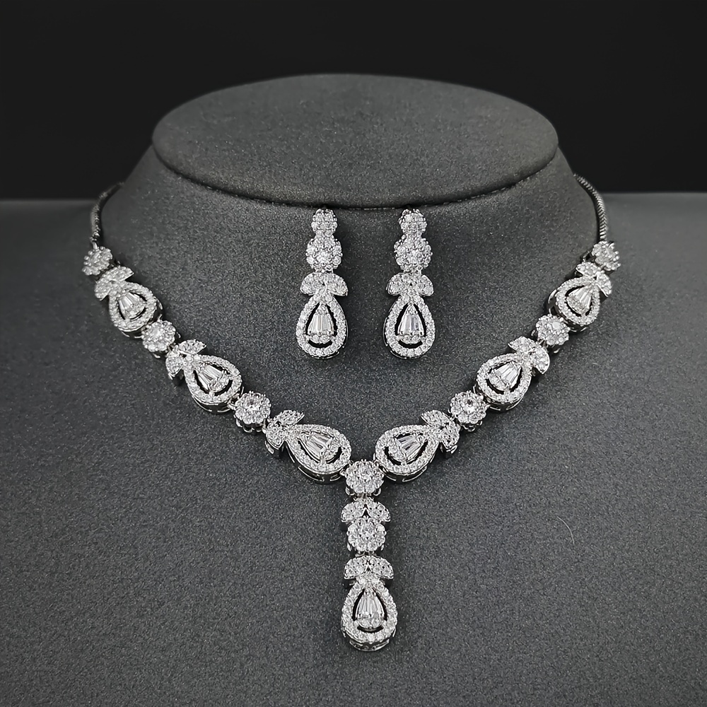 

Elegant & Luxurious Jewelry Set - Necklace, Earrings, Bracelet With Sparkling Cubic Zirconia - Weddings, Banquets, Valentine's Gift