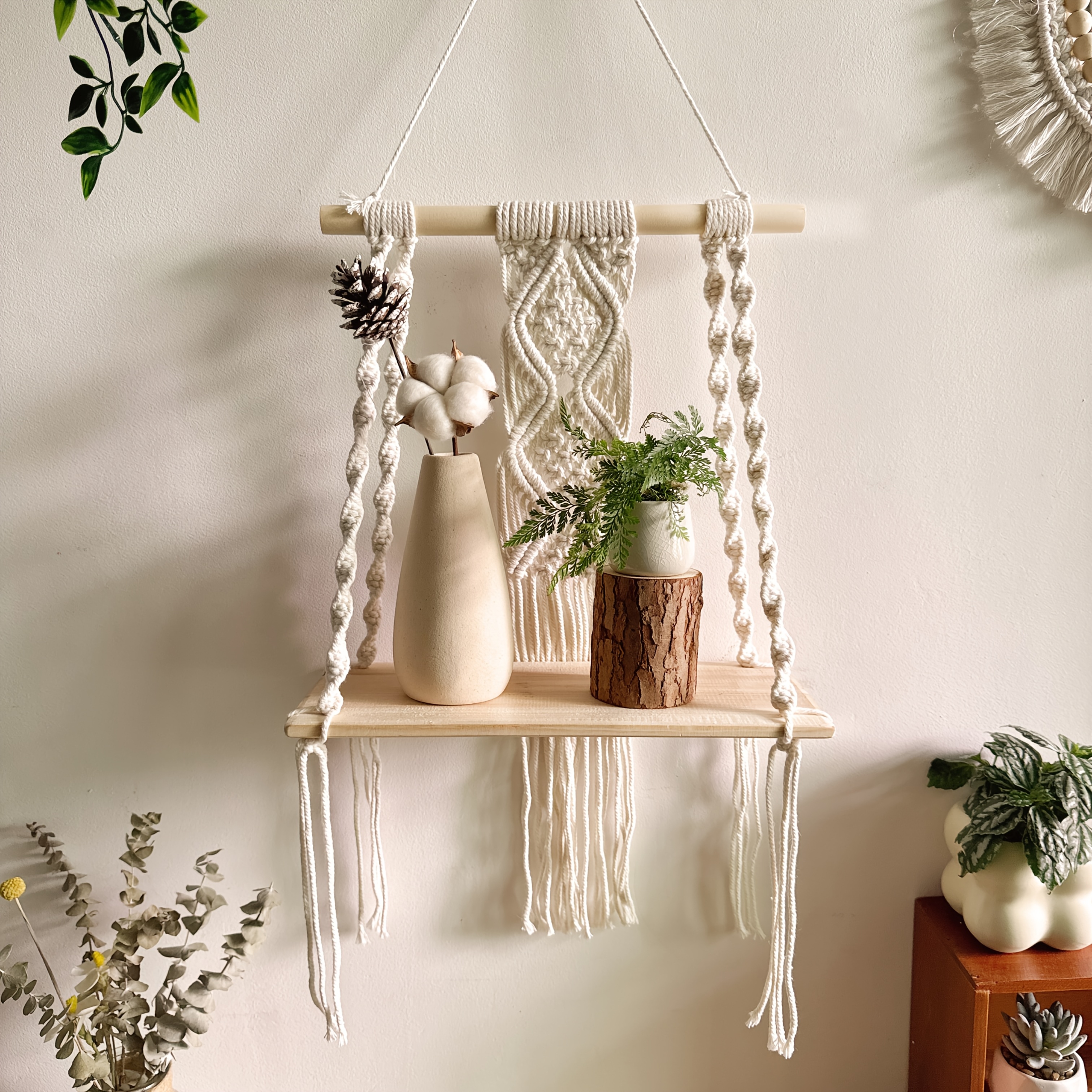 Bohemian Wall Hanging Shelf, Plant Ornament Display Rack, Suitable For Living Room And Bedroom Decoration