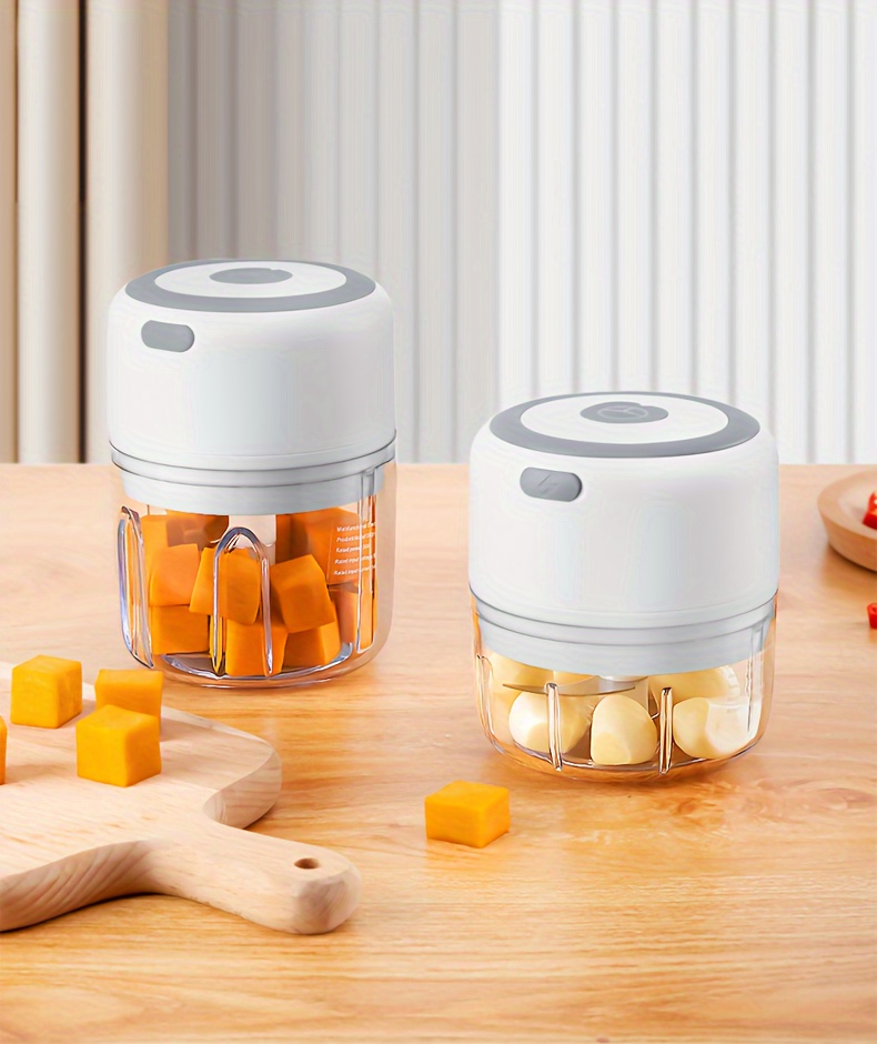 Multi-Functional Vegetable Chopper And Garlic Mincer