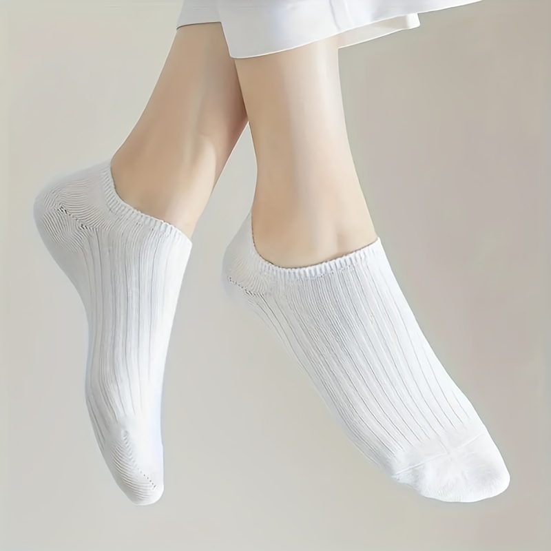 5 Pairs of Thin, Non-Slip, Invisible Women'S Boat Socks for Spring And Summer.