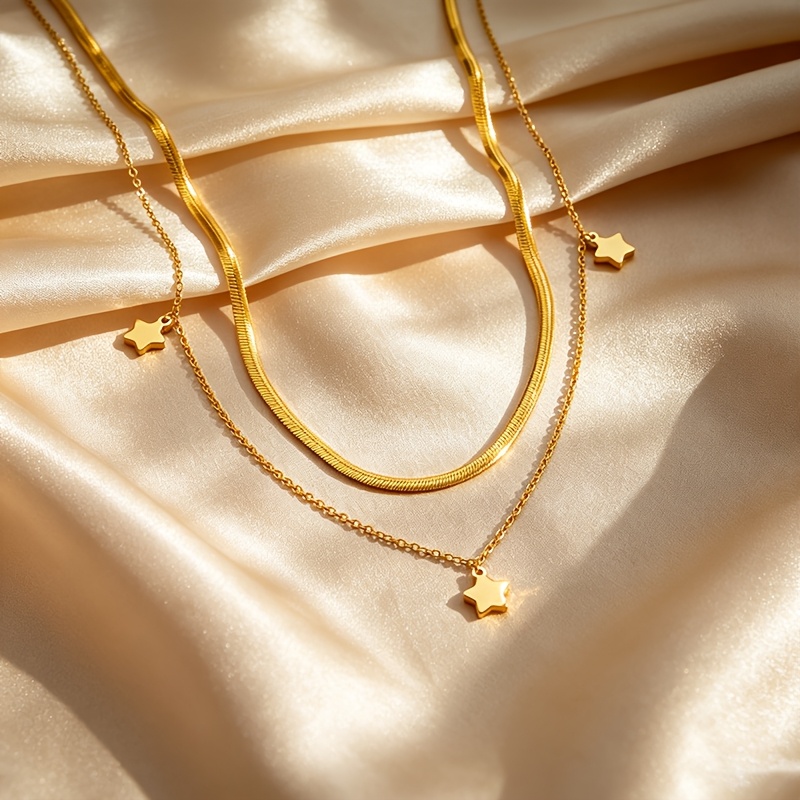 Women's Luxurious Pentagram Chunky Layered Necklace, Elegant Gift