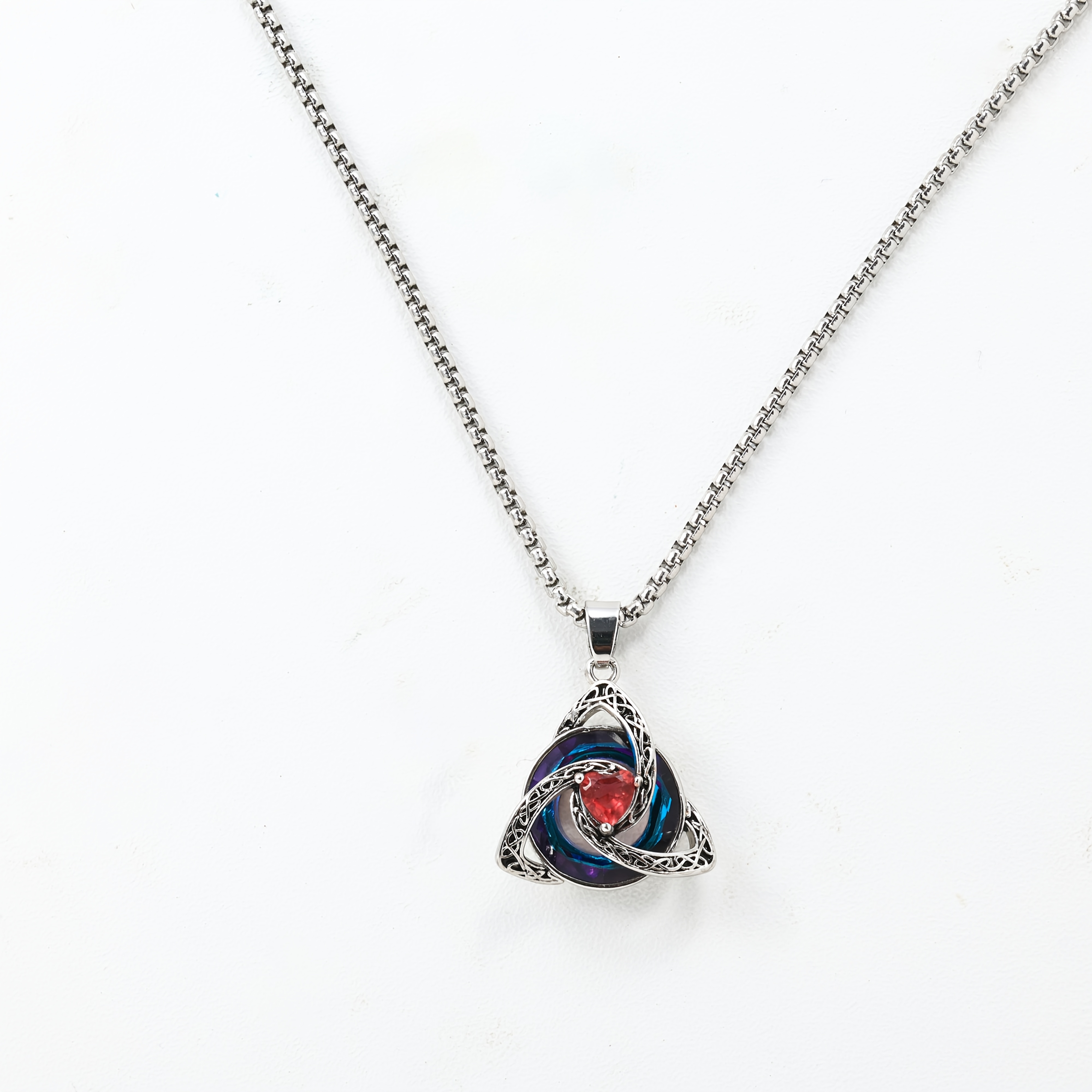 TEMU Collier Nœud Vintage, Pendentif Synthétique Pierres de de Cœur 12 Couleurs, Collier Pendentif de Luxe Léger Haut de Gamme, Chaîne Clavicule,