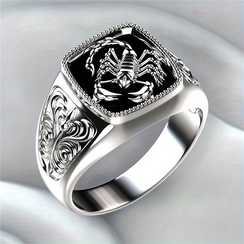 

1 Men's Ring, Scorpio Relief Men's Ring, European And American Hip-hop Style Poison Memorial Day Ring