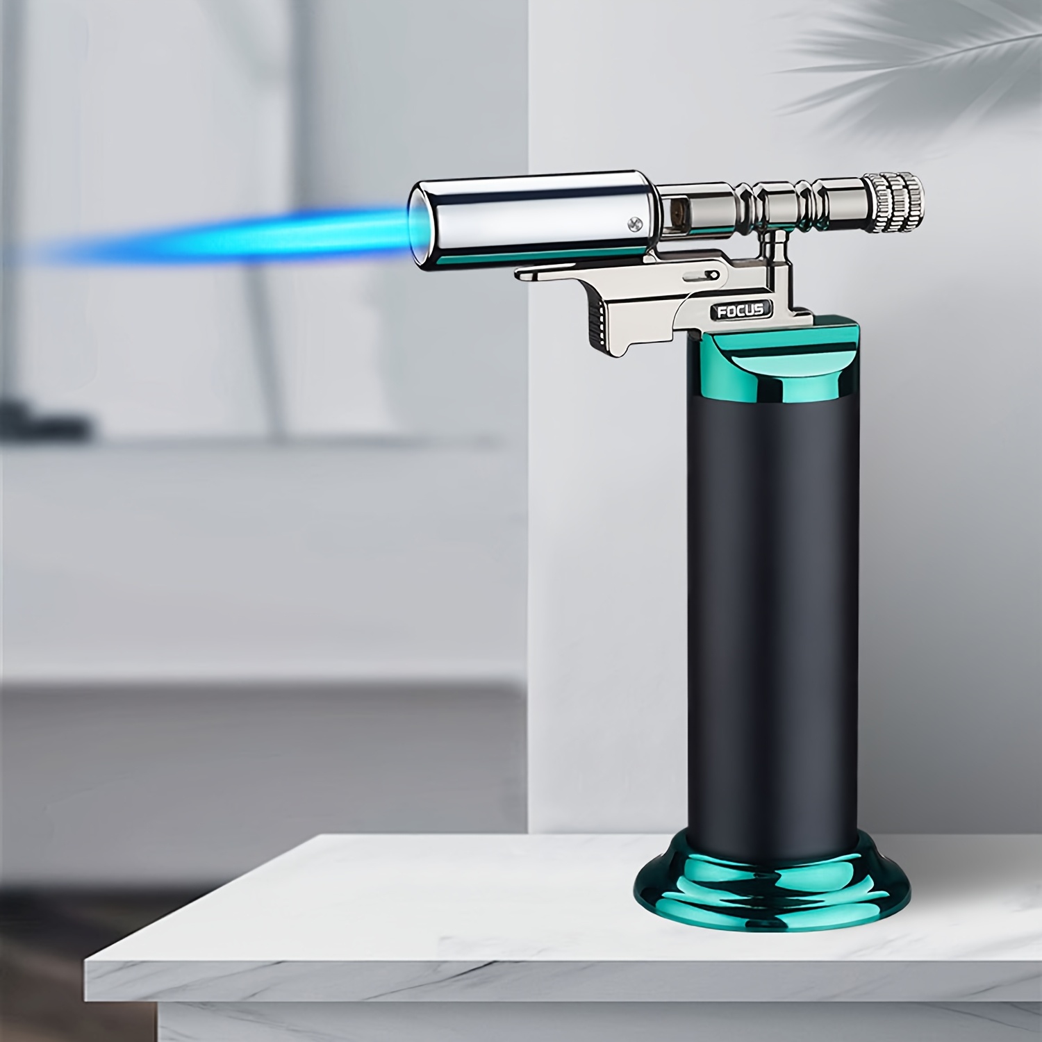 E-shop Metall Feuerzeug, Exquisites Handheld-Feuerzeug mit polierter Basis, Winddicht, Nachfüllbar, Butanfeuerzeug und ABS-Kunststoff, Hergestellt aus