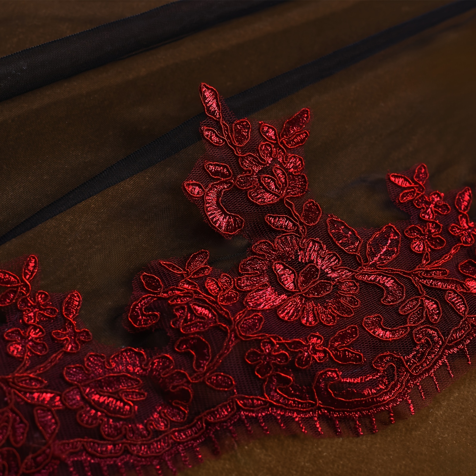 элегантная свадебная вуаль с гребнем   длинный черный бордовый вышитый дизайн   свадебный аксессуар для женщин детали 5