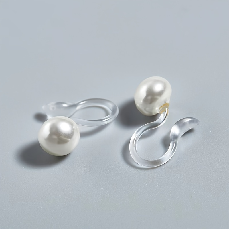 Image of 1 Pair Gentle Temperament Resin Round Ear Clips, Clip-on Style Earrings Without Piercing