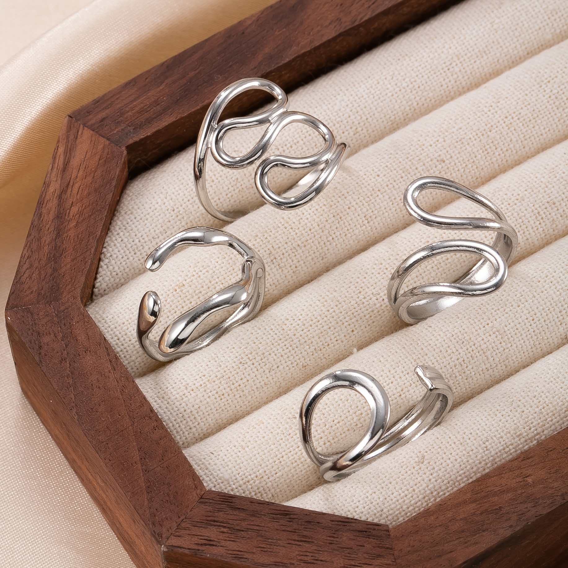 TEMU 4pcs Fashion Stainless Steel Women's Rings, Easy Opening Geometric Hollow Rings, Women's, Niche, Retro Rings, Suitable For Women's Casual
