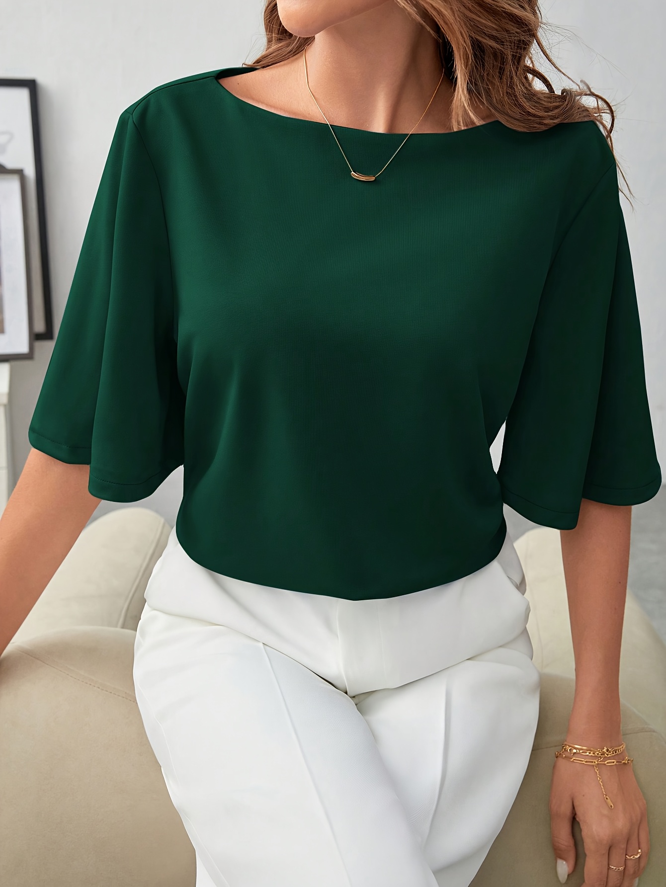 Exotic Dark Green Georgette Saree with Maroon Blouse, image size:800x1066