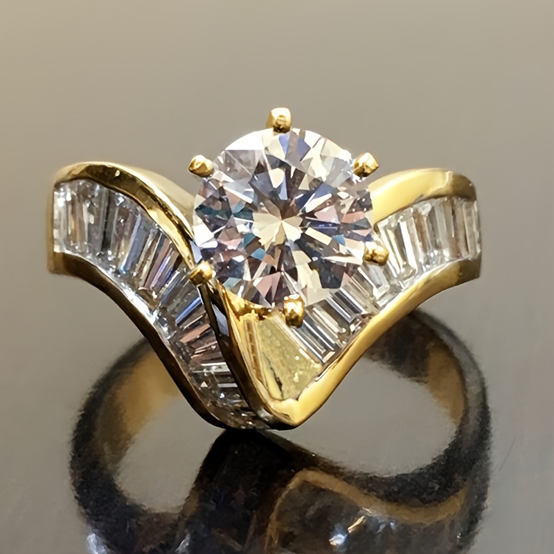 

Bague De Promesse Exquise Pavée De Pierres Brillantes Symbole De Luxe Et De Noblesse Bagues De Fiançailles / De Mariage Dupes De Bijoux De Luxe