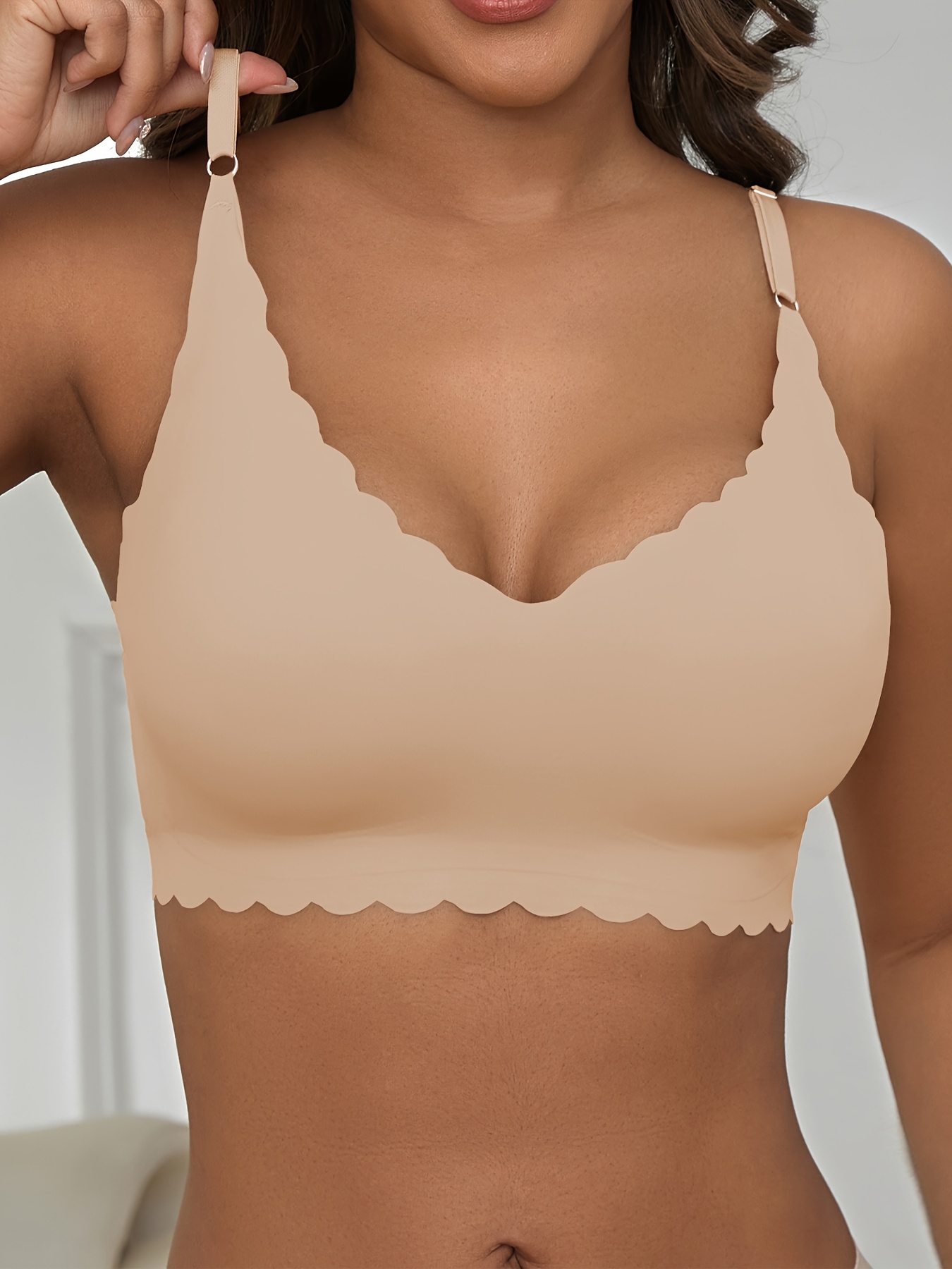 Plus size, seamless, no underwire, comfortable fit, high elasticity